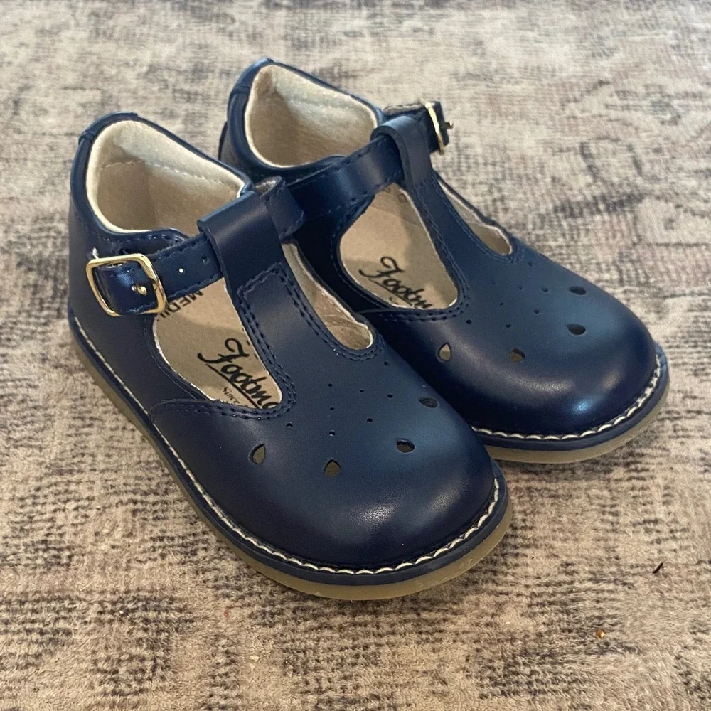 Footmates Harper 7201 Navy Mary Jane Girl shoes Size 6.5 Leather